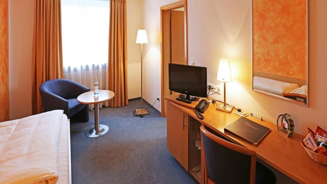 Graf Lehndorff Zur Messe Hotel 3*
